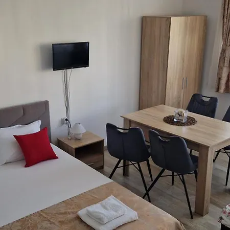 Casa Del Mar 招待所 3*